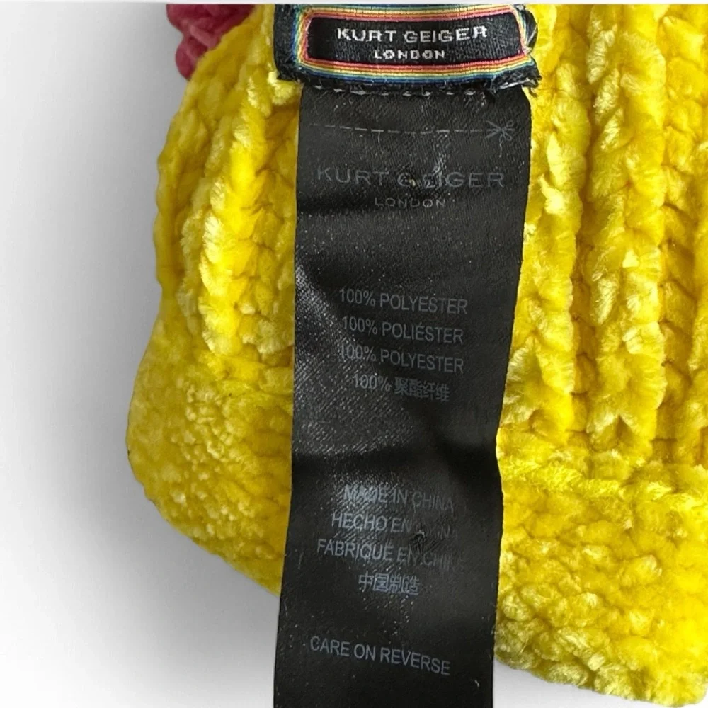 Kurt Geiger London Cosy Eagle Colorblock Rainbow Chenille Knit Mittens Brand NWT